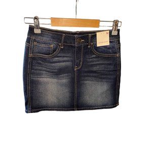 NWT SO Denim Skirt Short Straight Juniors 14